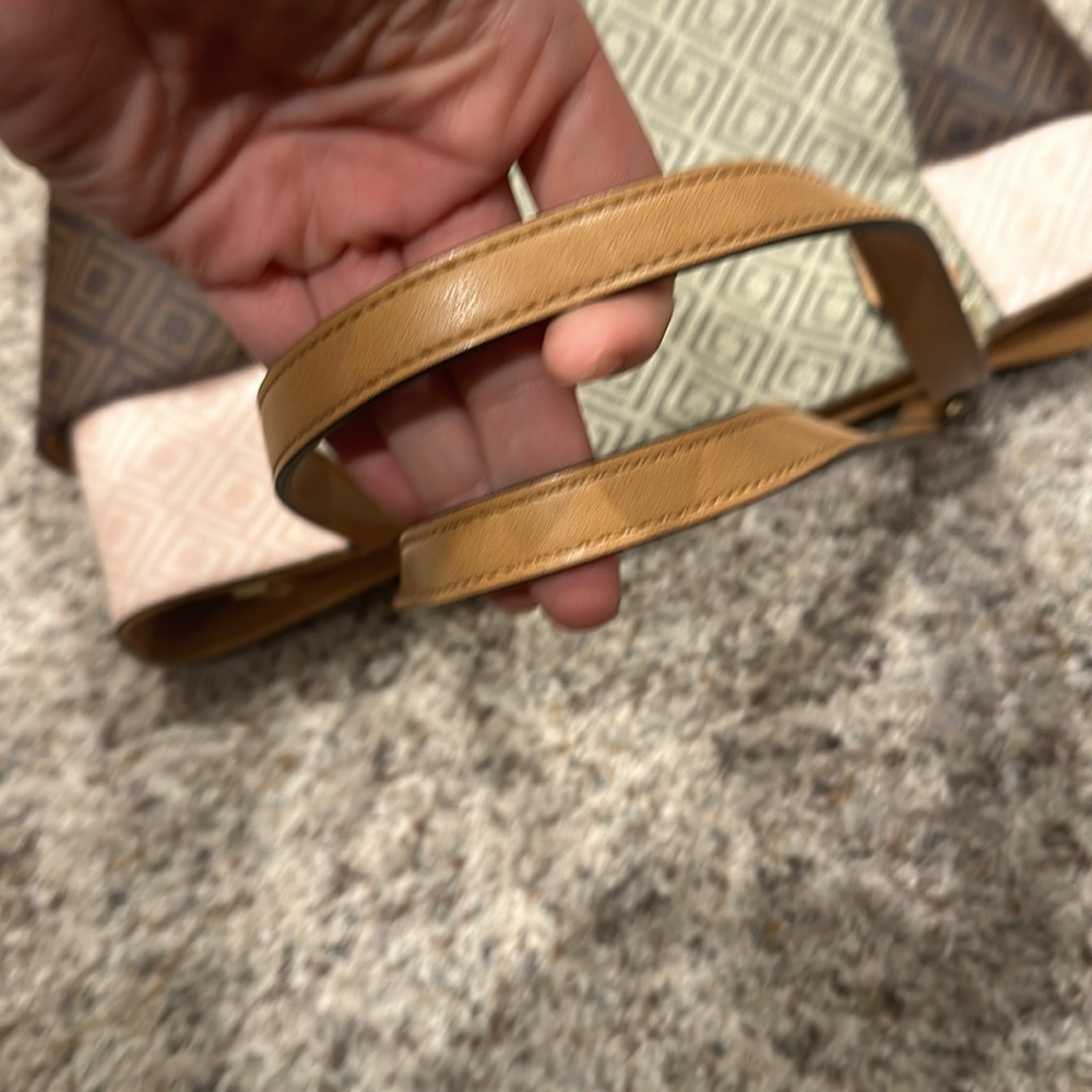 Liz Claiborne Purse - Picture 14 of 14